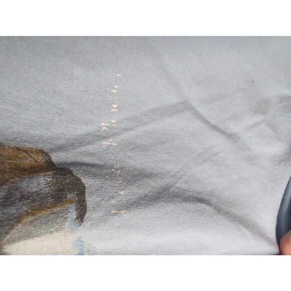 Vintage 90s Gildan Men's Light Blue Graphic T-Shirt with Wolves Design See Desc - Picture 3 of 7